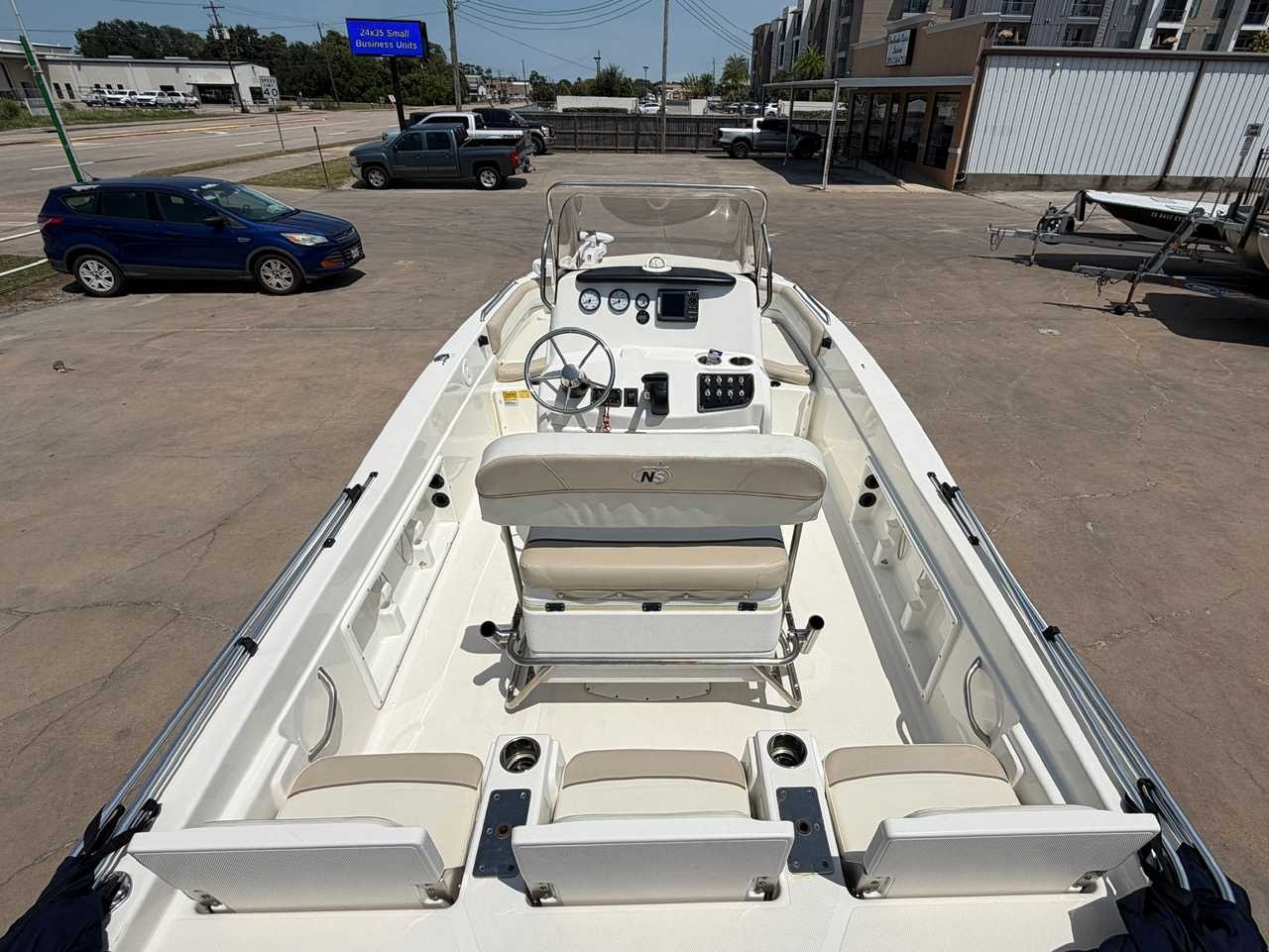 2016 NAUTIC STAR 211 COASTAL Other