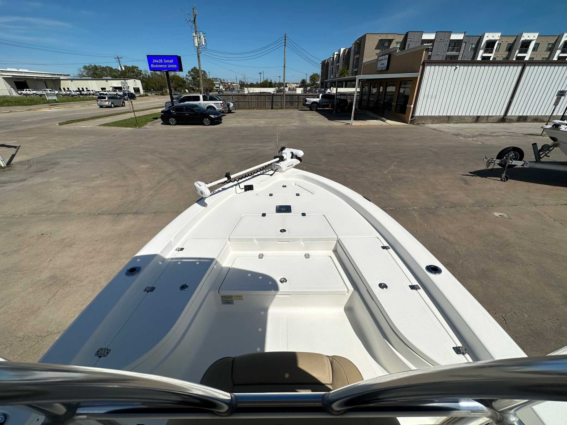 2019 NAUTIC STAR 227XTS Center Console