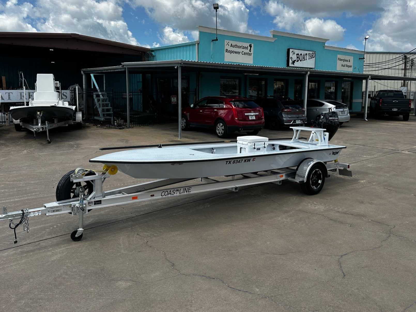 2024 BLACK DUCK Cromis 18 Flat/Skiff