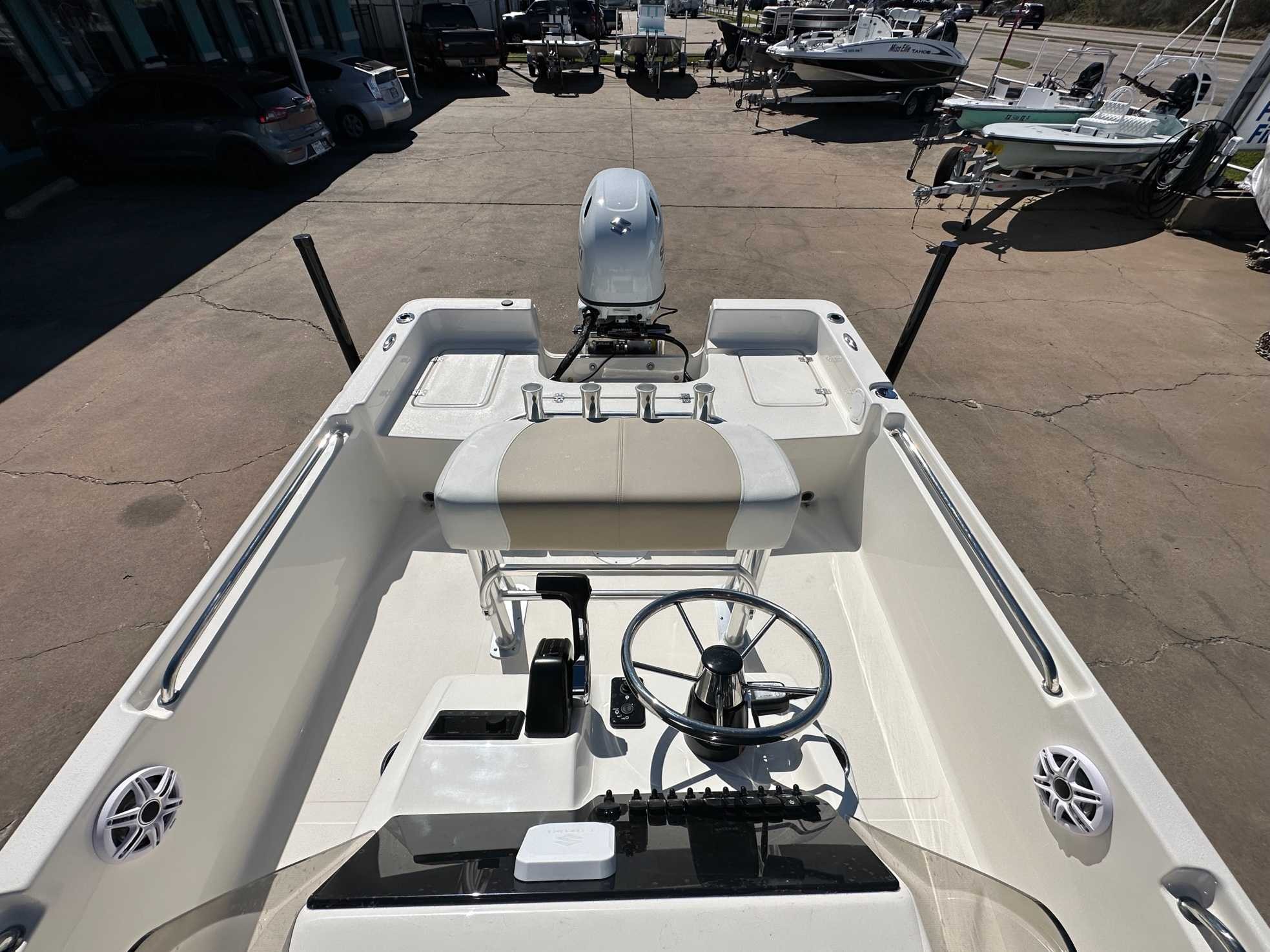 2026 Bulls Bay 2000 Bay Boat