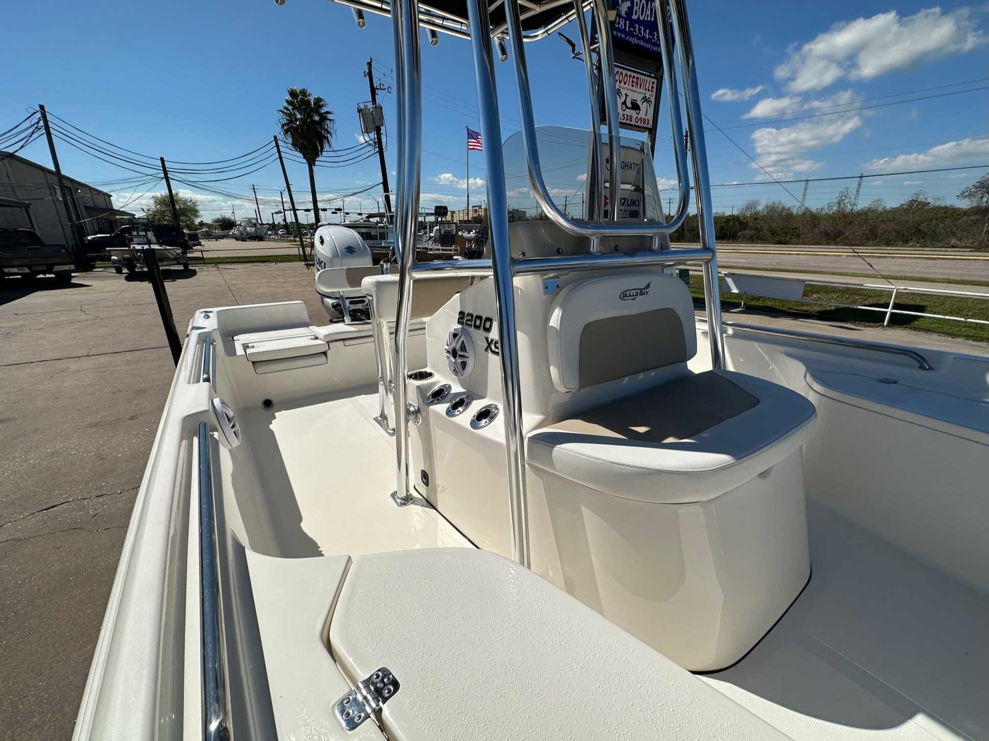 2026 Bulls Bay 2200 XS Bay Boat