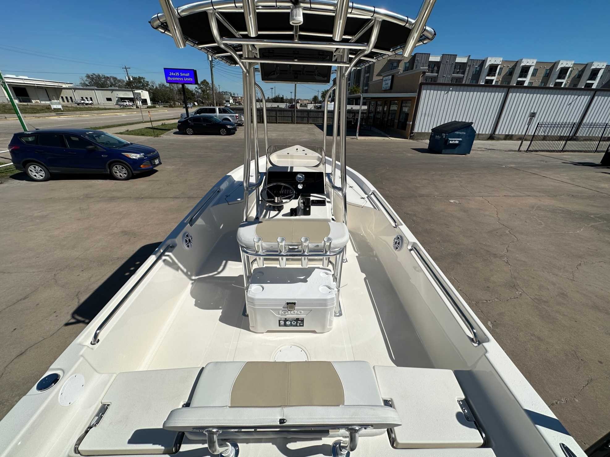 2026 Bulls Bay 2200 XS Bay Boat