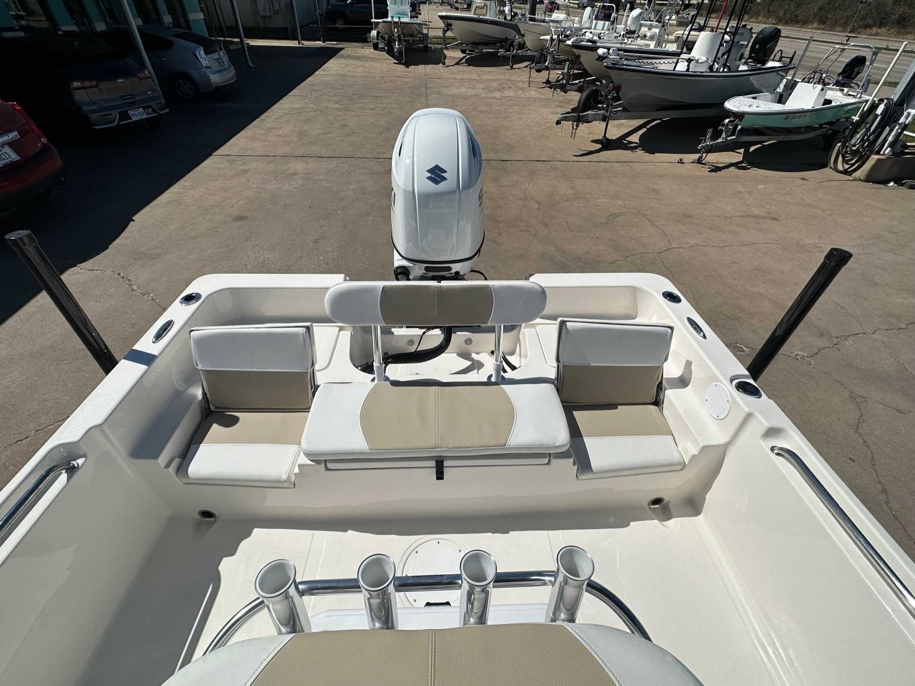 2026 Bulls Bay 2200 XS Bay Boat