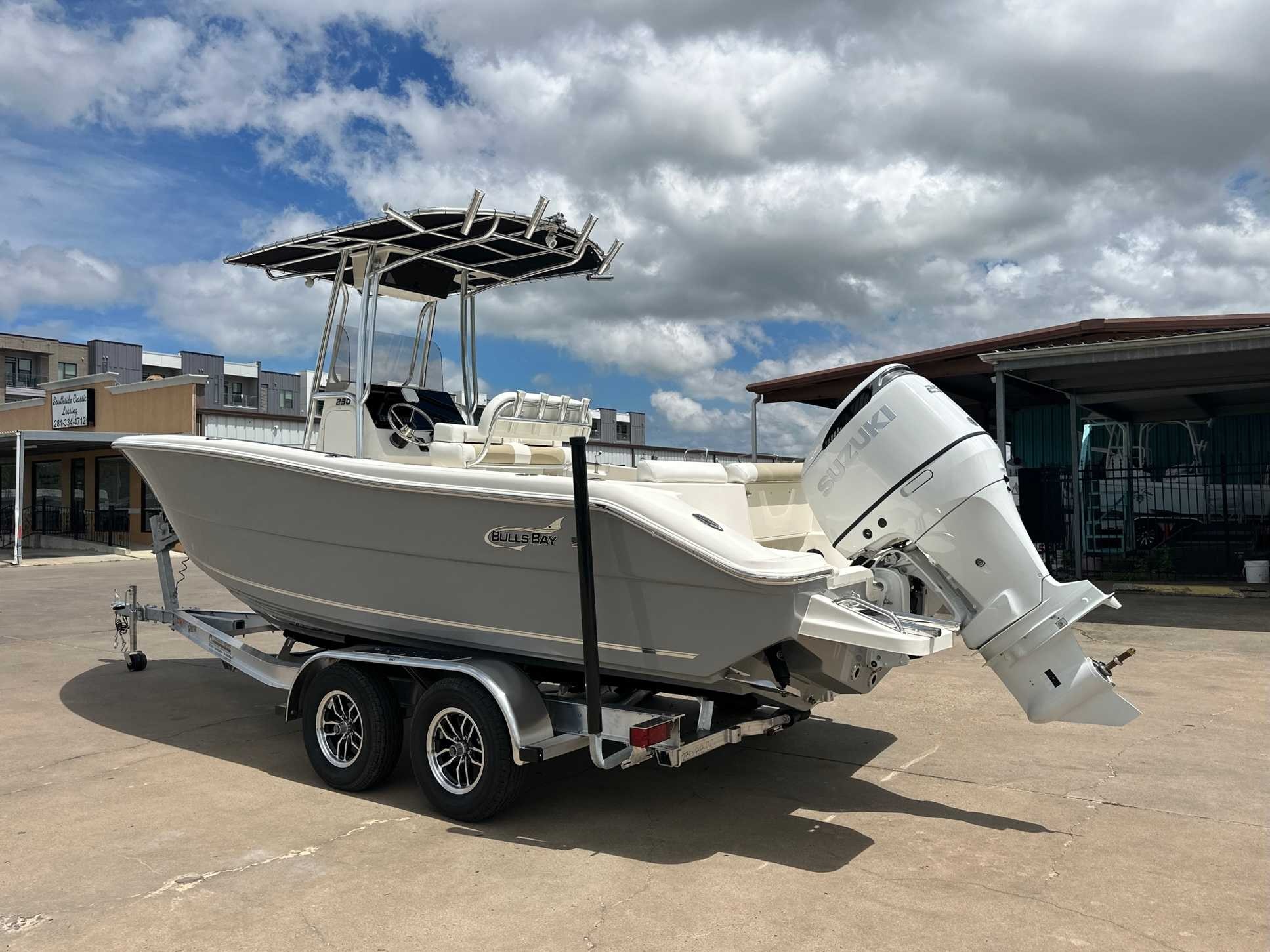 2026 Bulls Bay 230CC Bay Boat