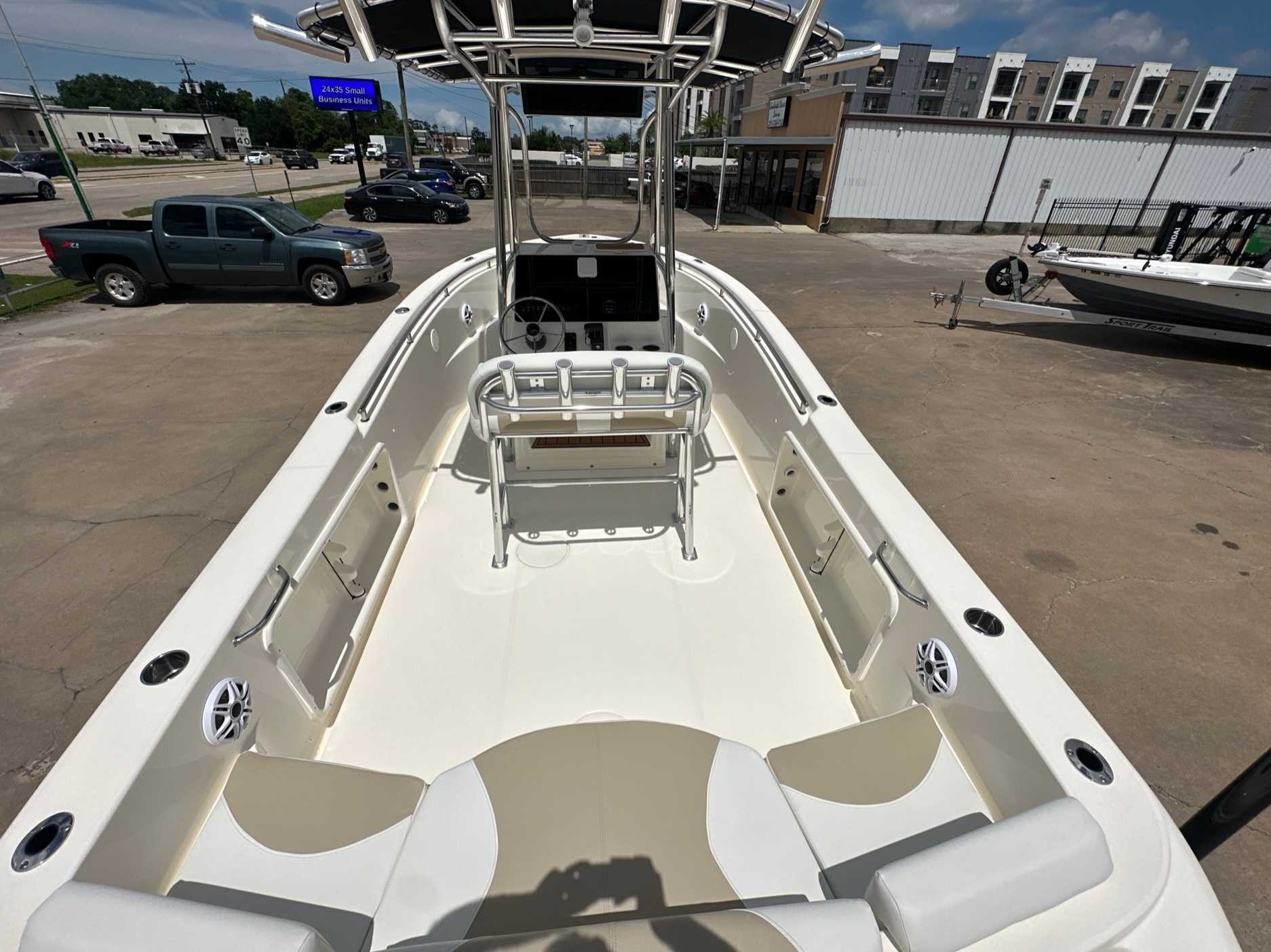 2026 Bulls Bay 230CC Bay Boat