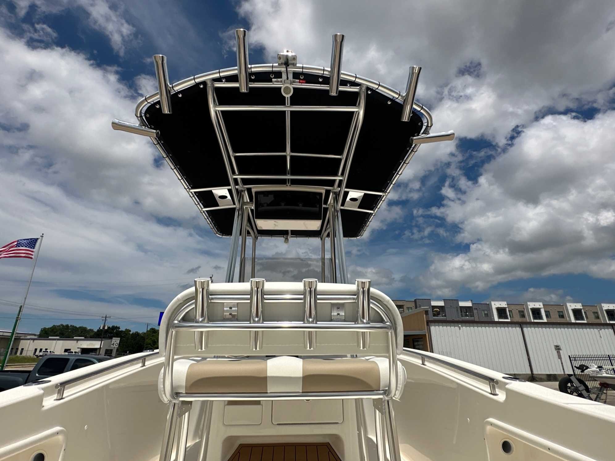 2026 Bulls Bay 230CC Bay Boat