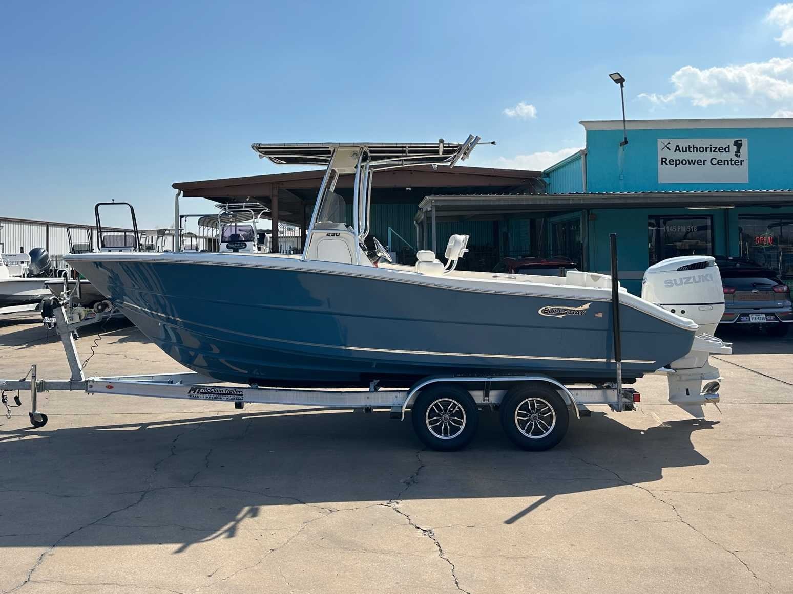 2026 Bulls Bay 230CC Bay Boat