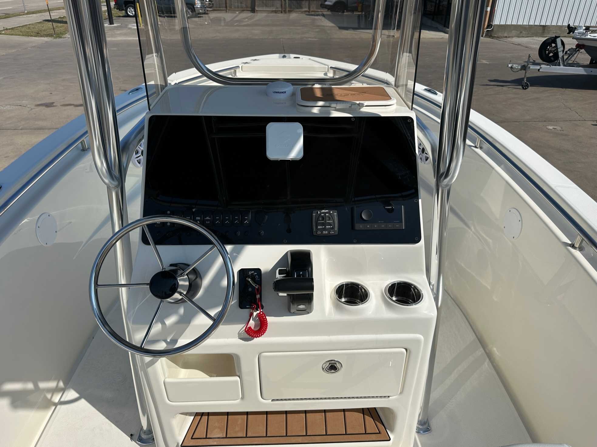 2026 Bulls Bay 230CC Bay Boat
