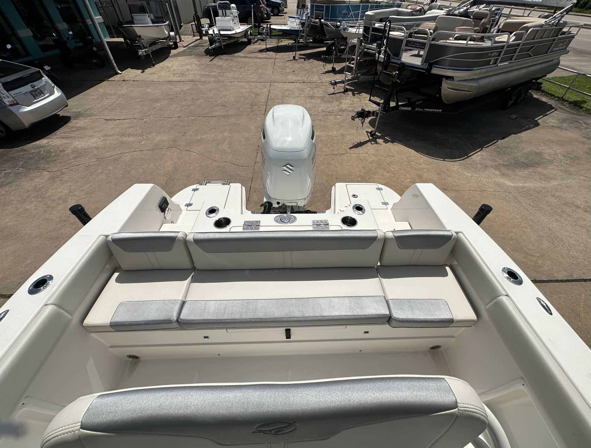 2026 Sailfish Boats 232CC Center Console
