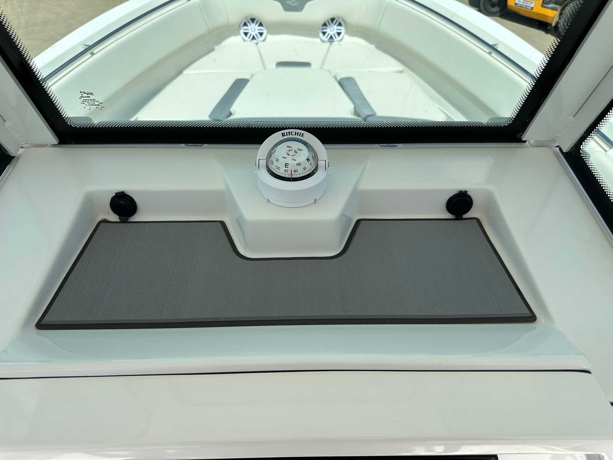 2026 Sailfish Boats 232CC Center Console