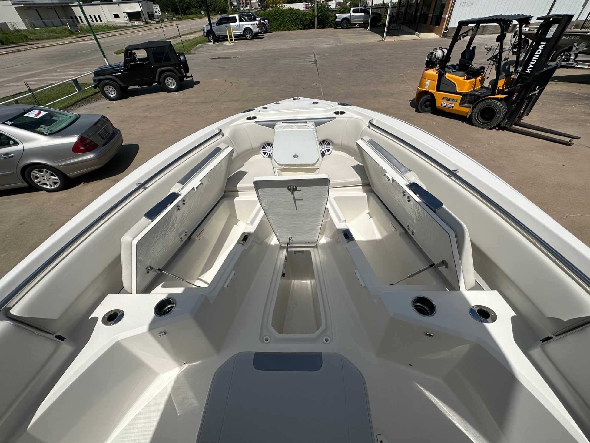 2026 Sailfish Boats 232CC Center Console