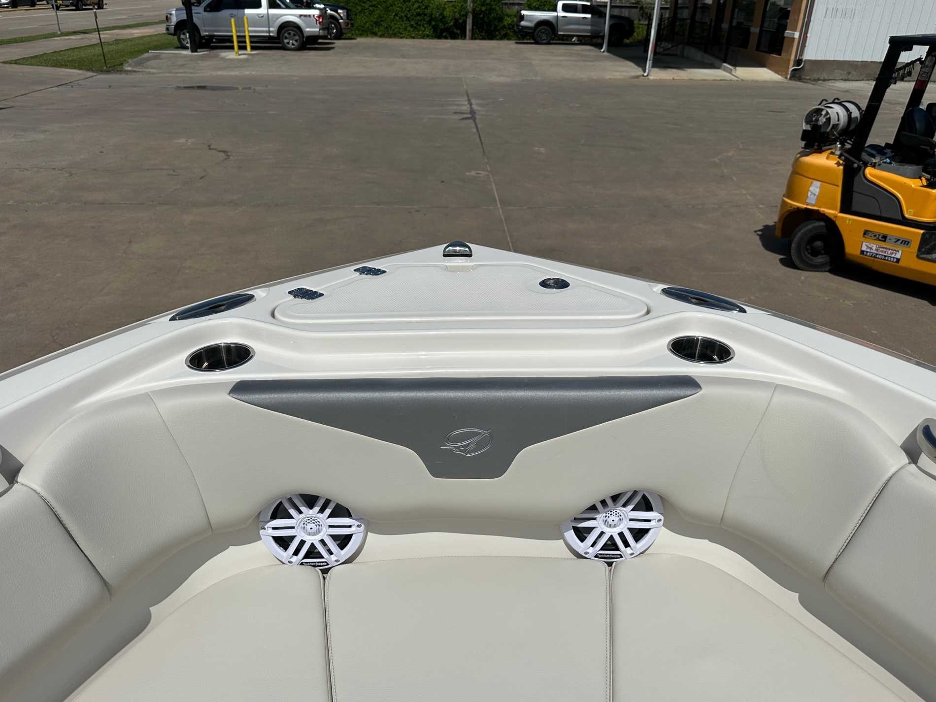2026 Sailfish Boats 232CC Center Console
