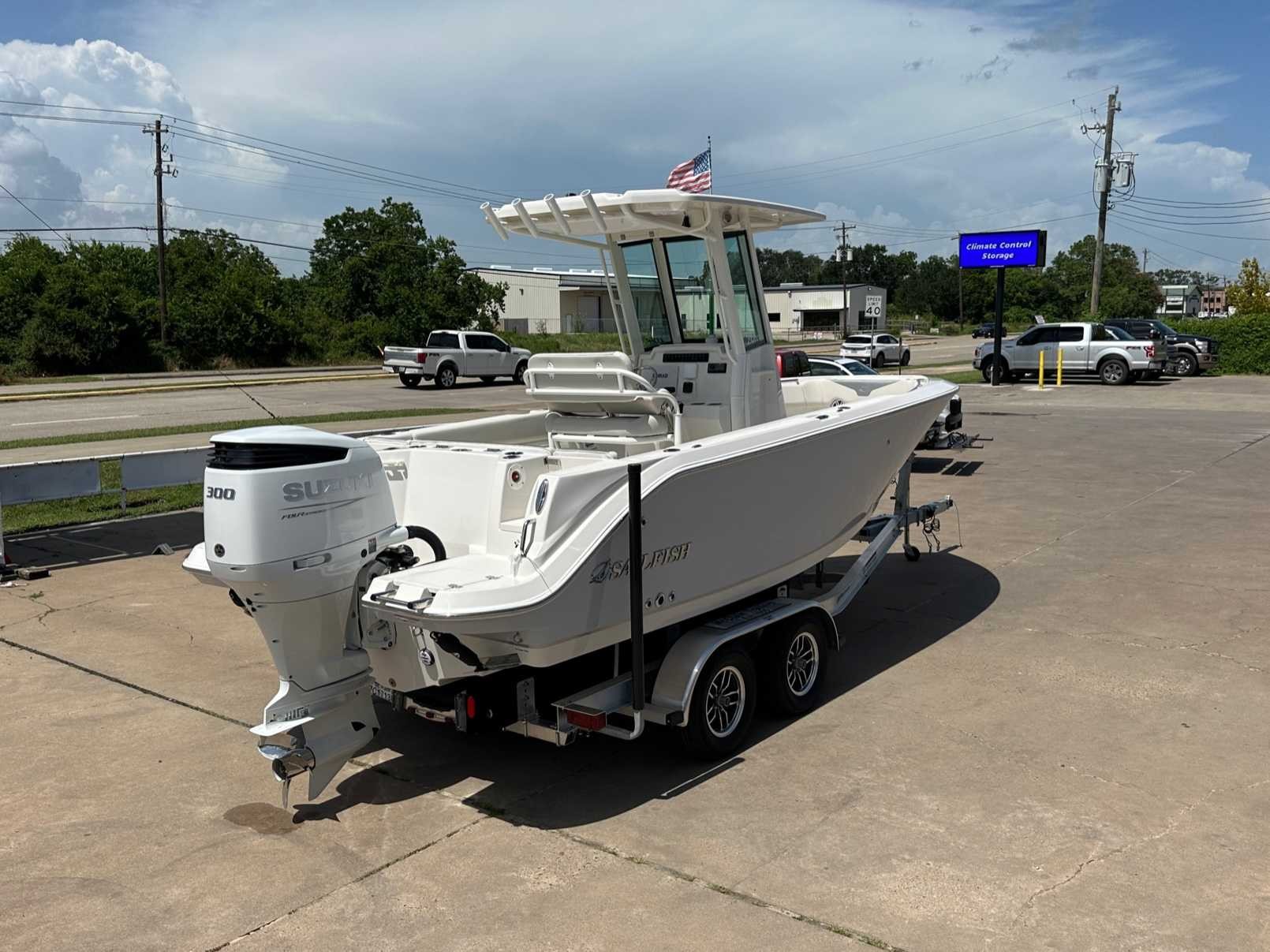 2026 Sailfish Boats 232CC Center Console