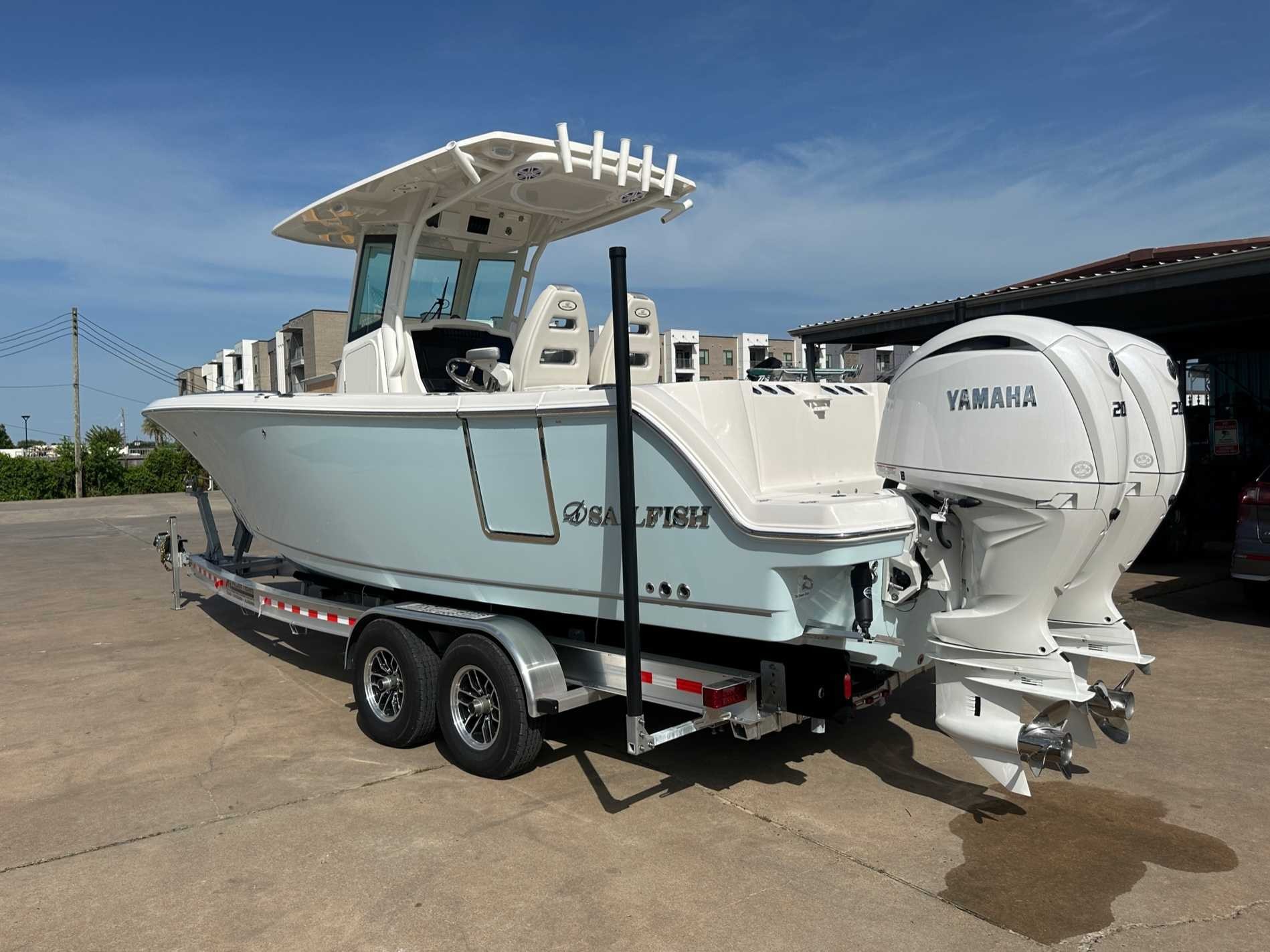 2026 Sailfish Boats 272CC Center Console