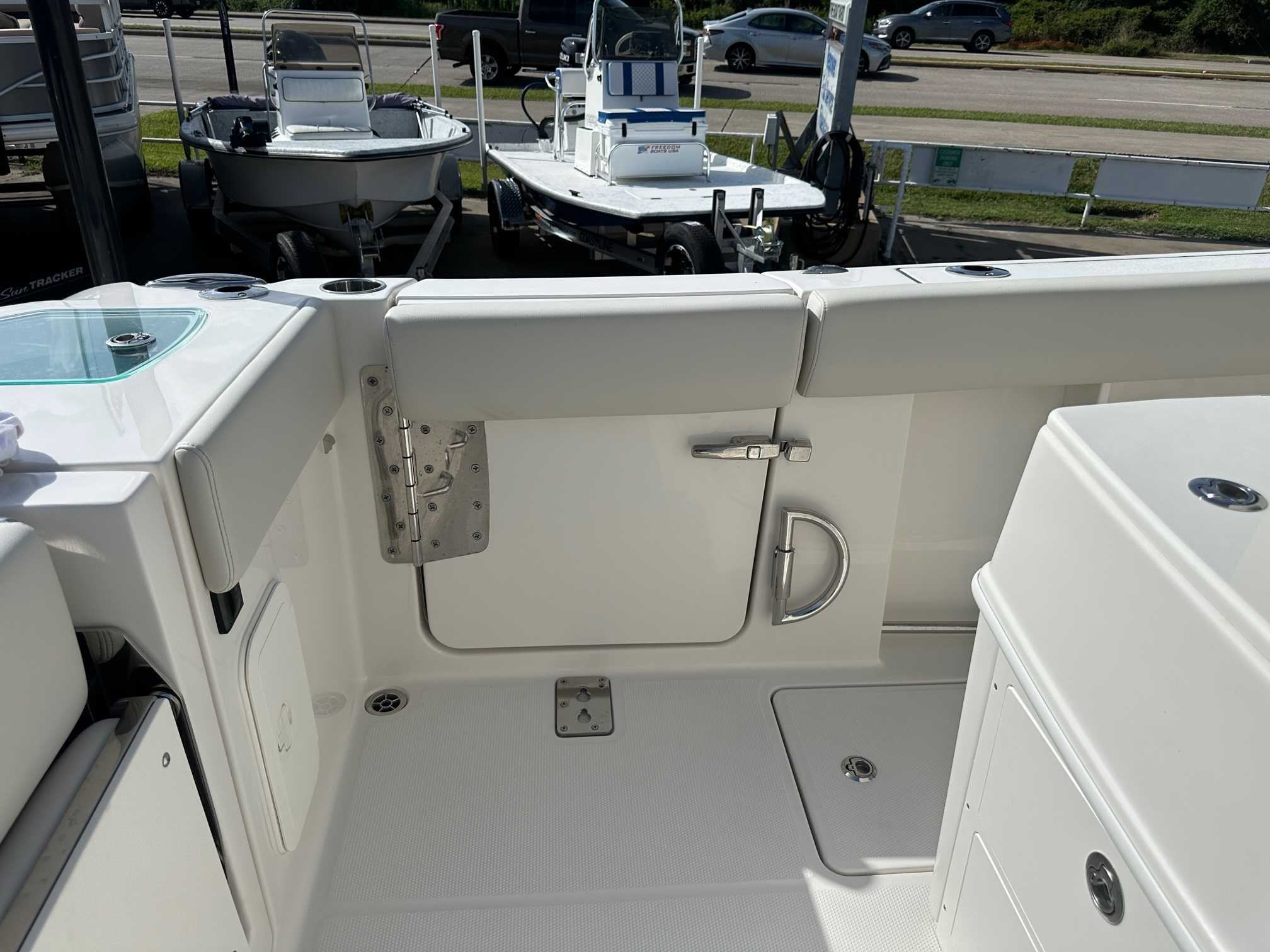 2026 Sailfish Boats 272CC Center Console