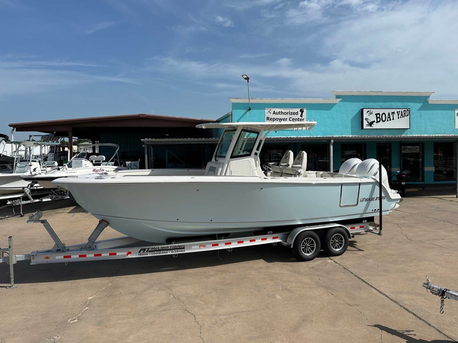 2026 Sailfish Boats 272CC Center Console