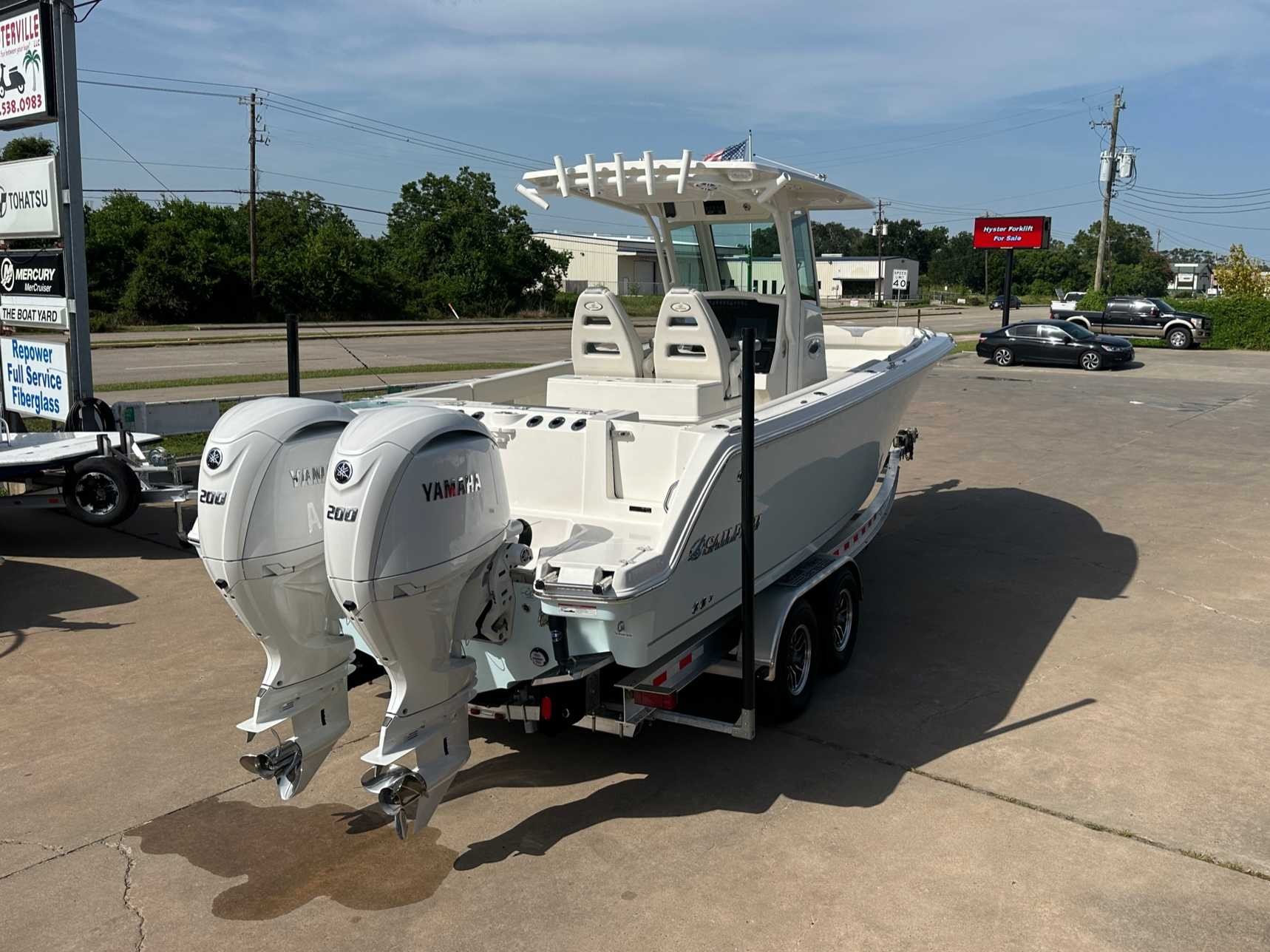 2026 Sailfish Boats 272CC Center Console