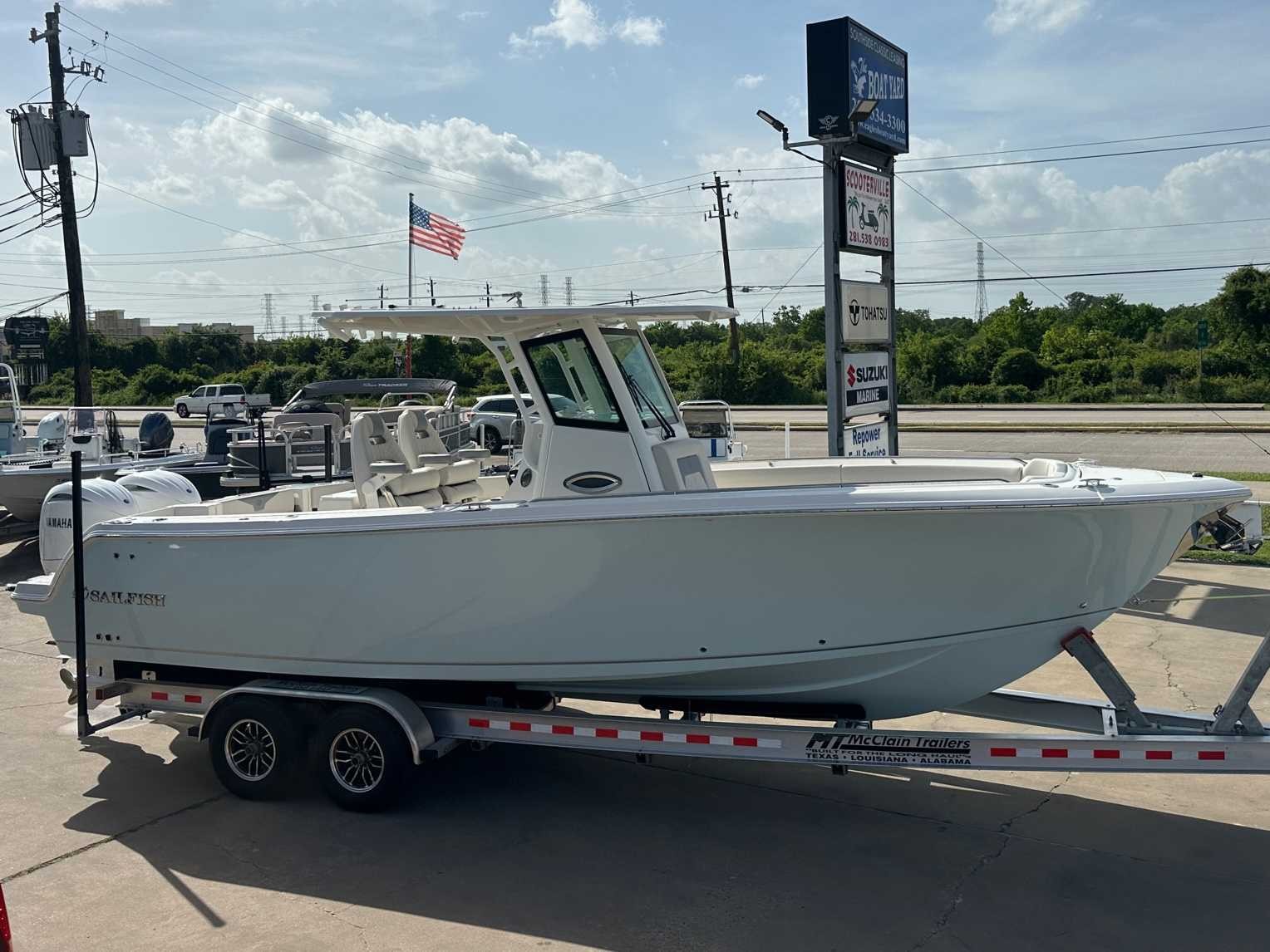 2026 Sailfish Boats 272CC Center Console