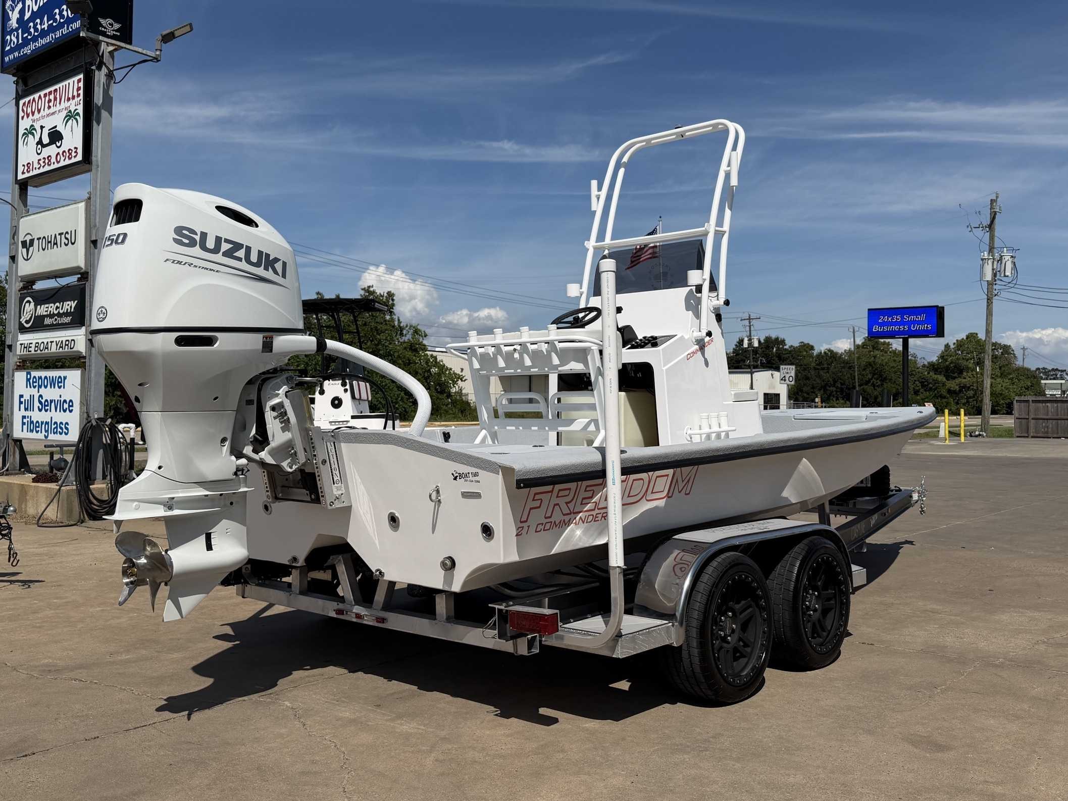 2027 Freedom Commander Flat/Skiff