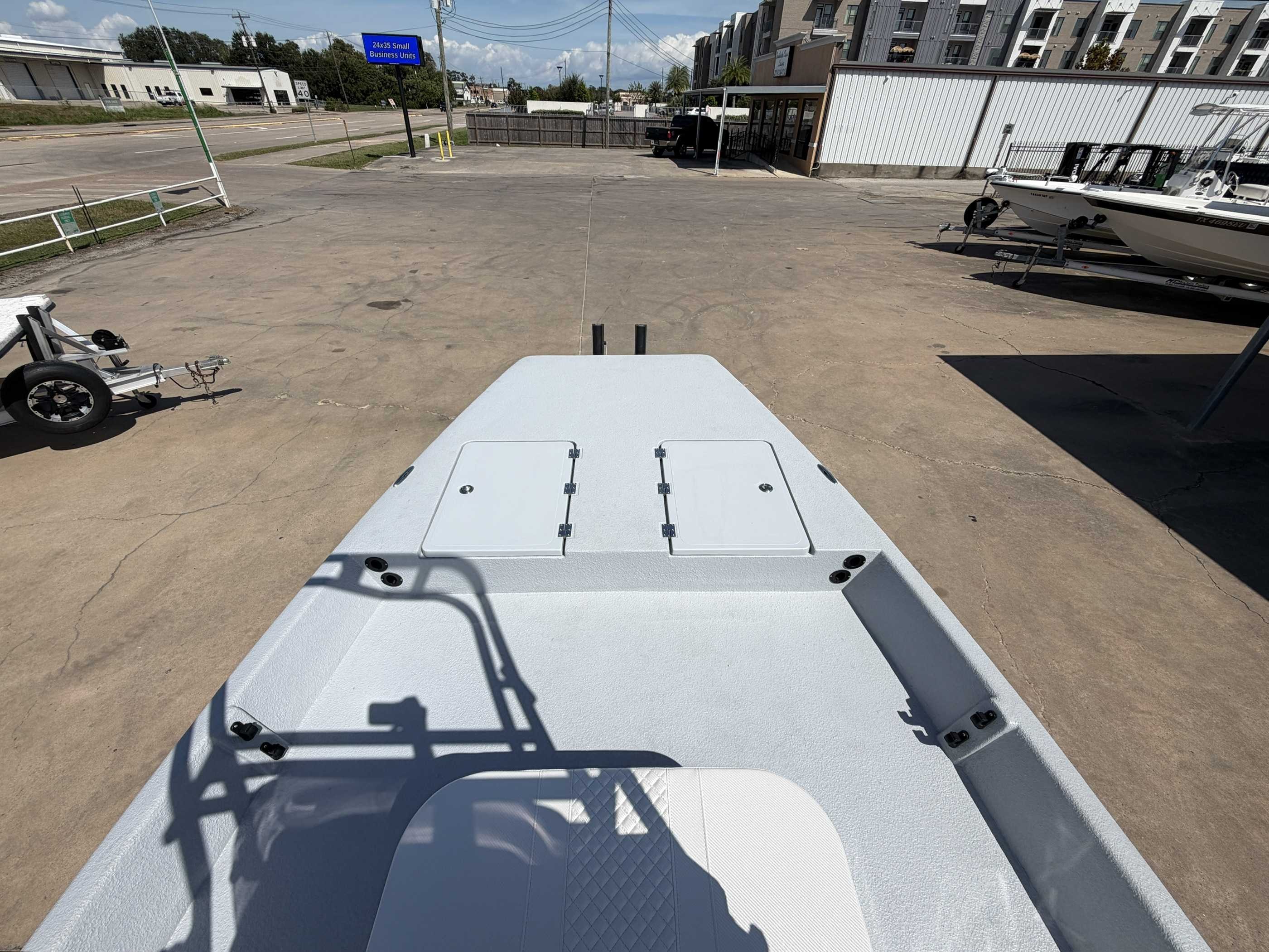 2027 Freedom Commander Flat/Skiff