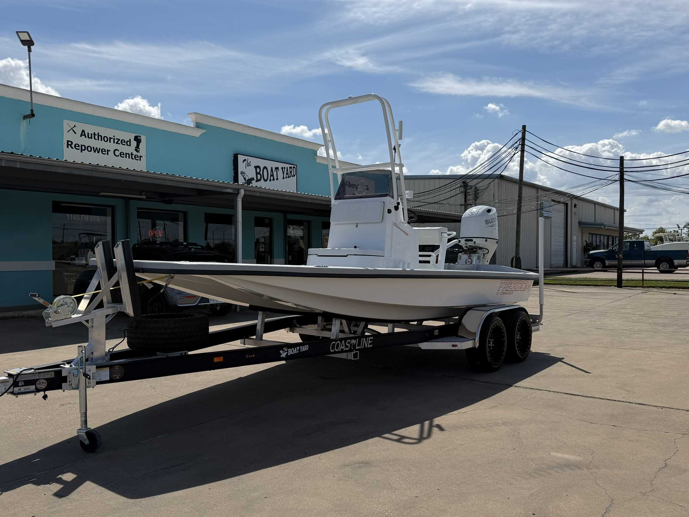 2027 Freedom Commander Flat/Skiff