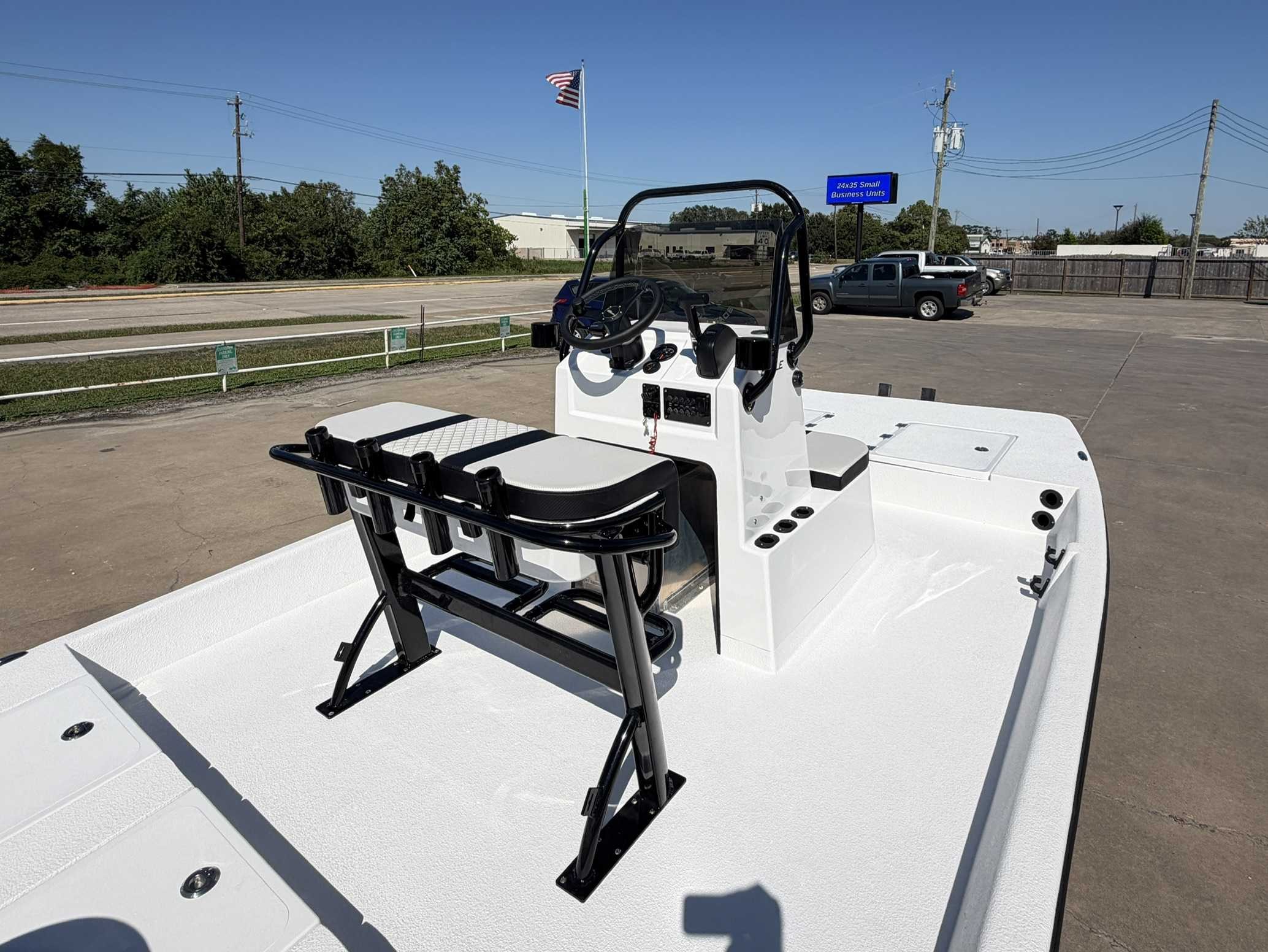 2027 Freedom Eagle Flat/Skiff