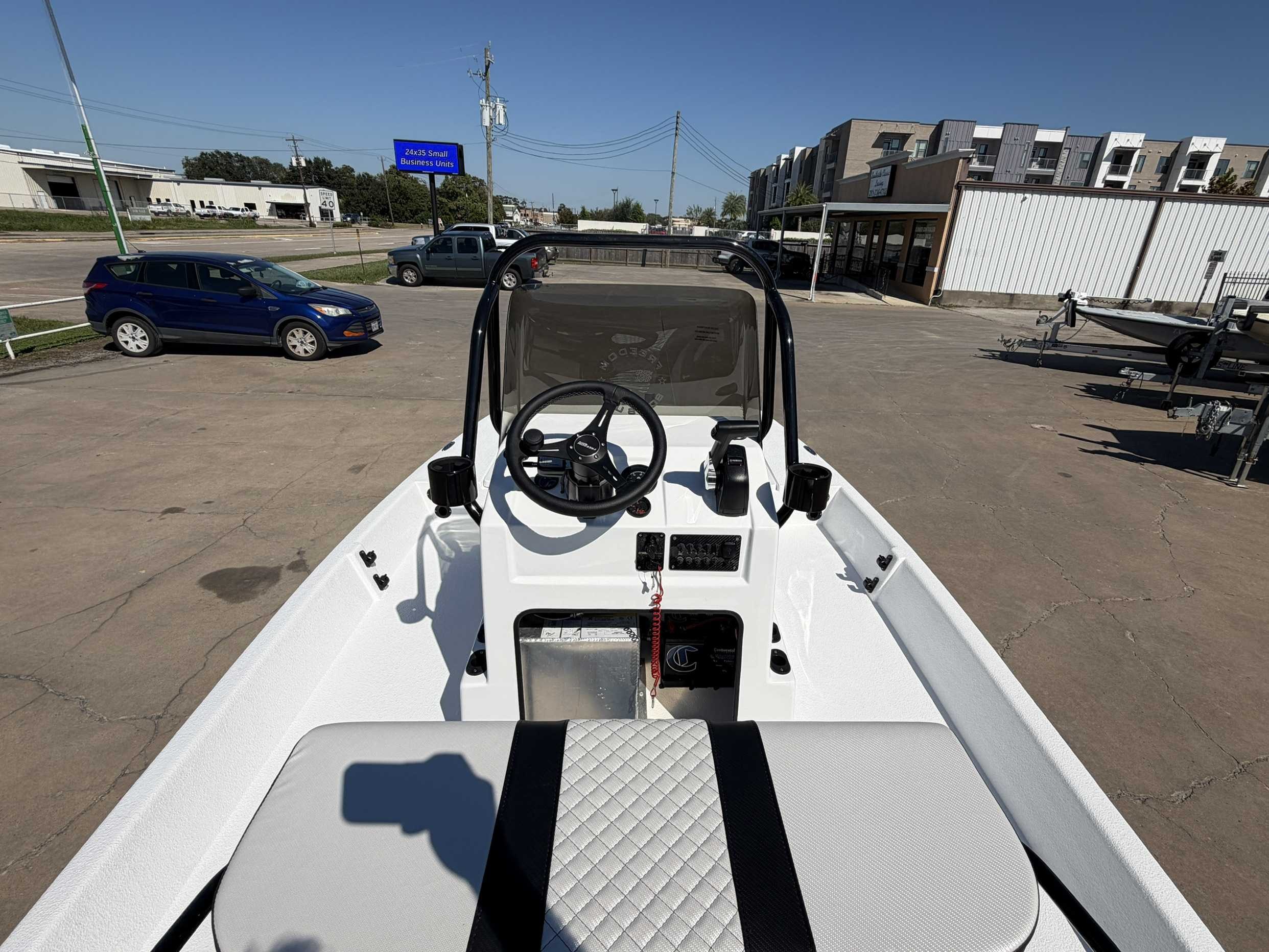 2027 Freedom Eagle Flat/Skiff