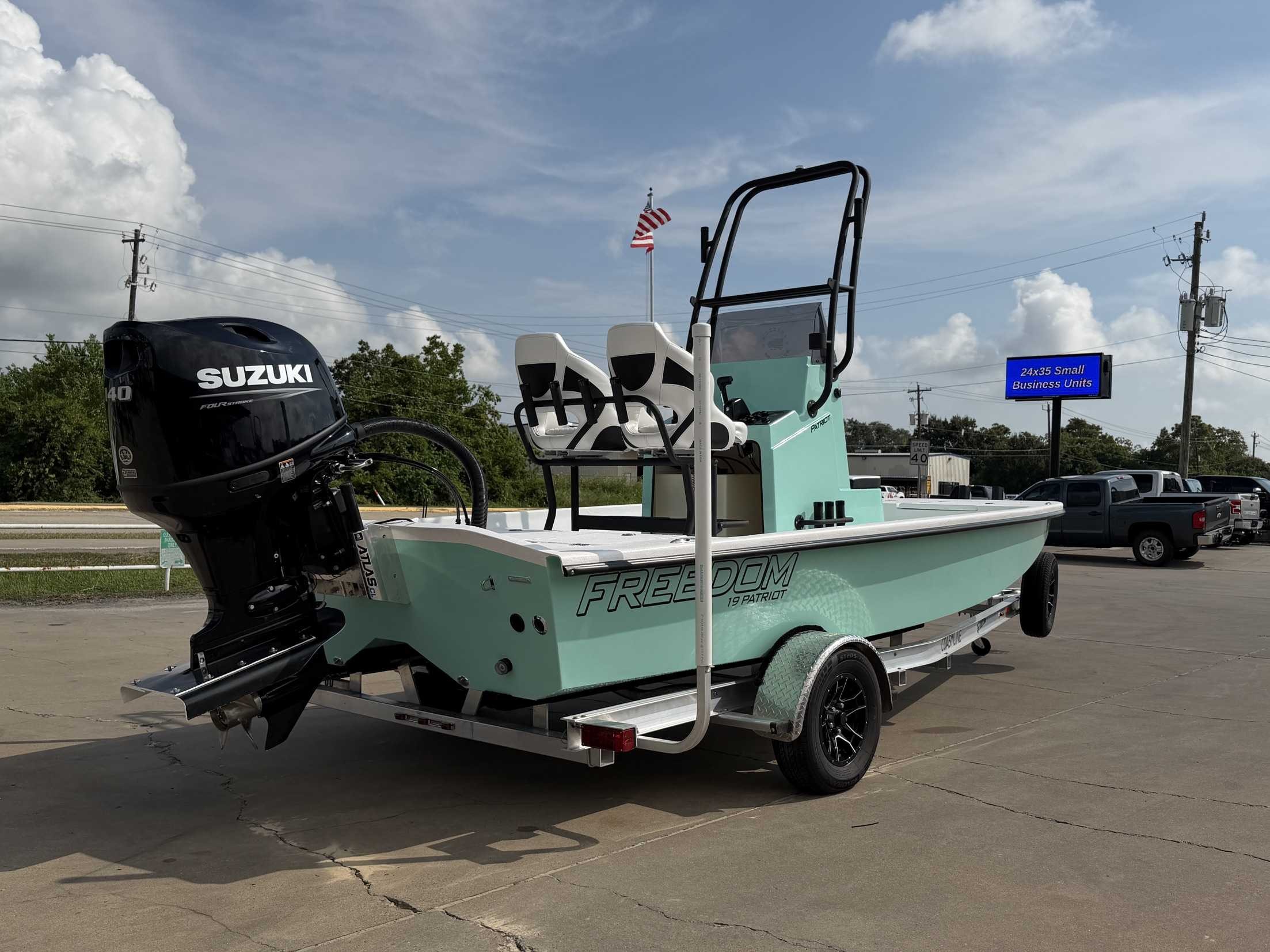 2027 Freedom Patriot Catamaran (Power)