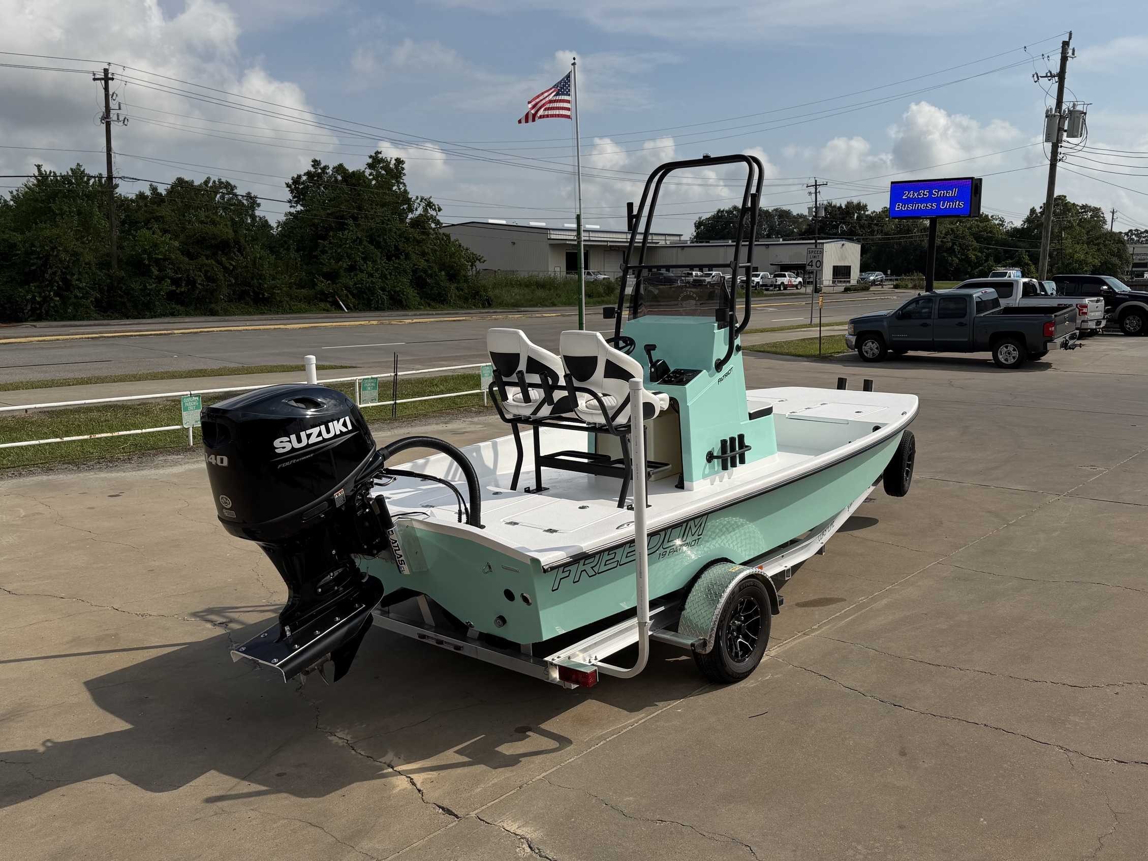 2027 Freedom Patriot Catamaran (Power)