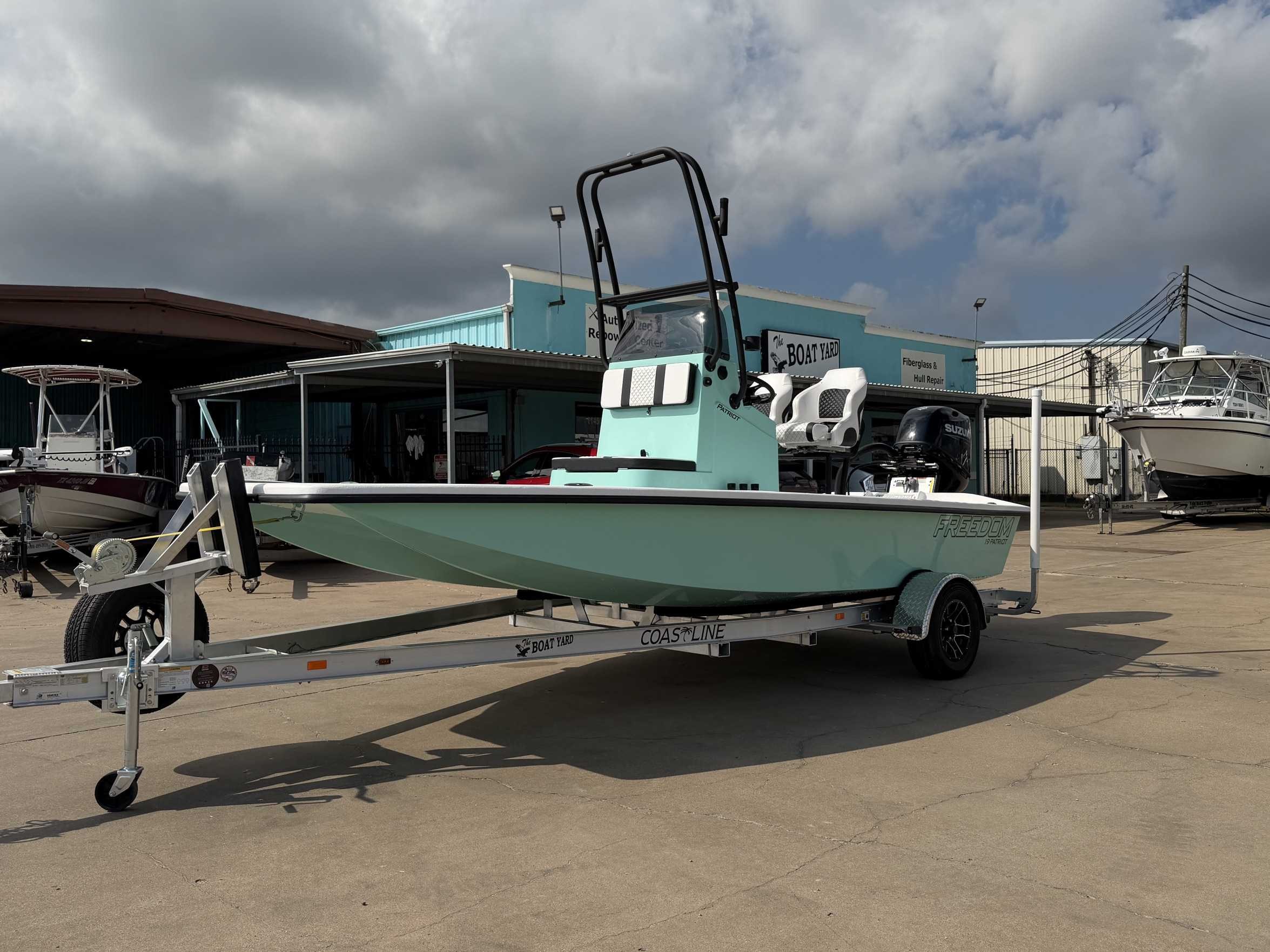 2027 Freedom Patriot Catamaran (Power)