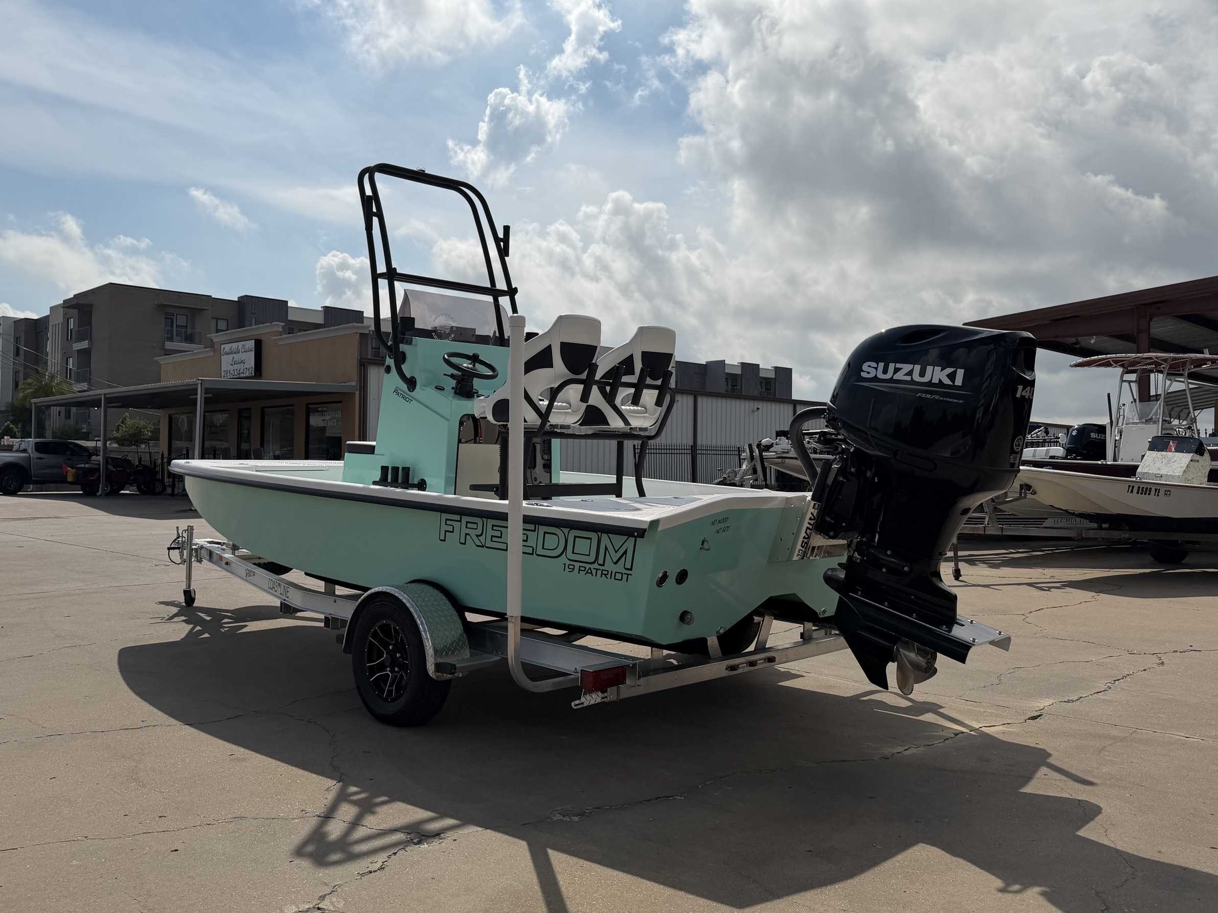 2027 Freedom Patriot Catamaran (Power)