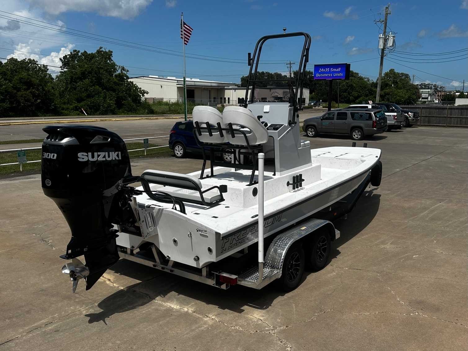 2027 Freedom Boats USA 24' Defender Fish Boat